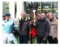 SAINT FIACRE gewinnt mit A. Madamet in Chantilly_ ©Jour de Galop SAINT FIACRE gewinnt mit A. Madamet in Chantilly_ ©Jour de Galop